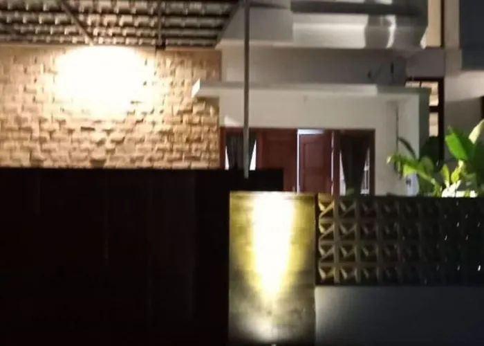 別荘 Rumah Lestari ジンバラン